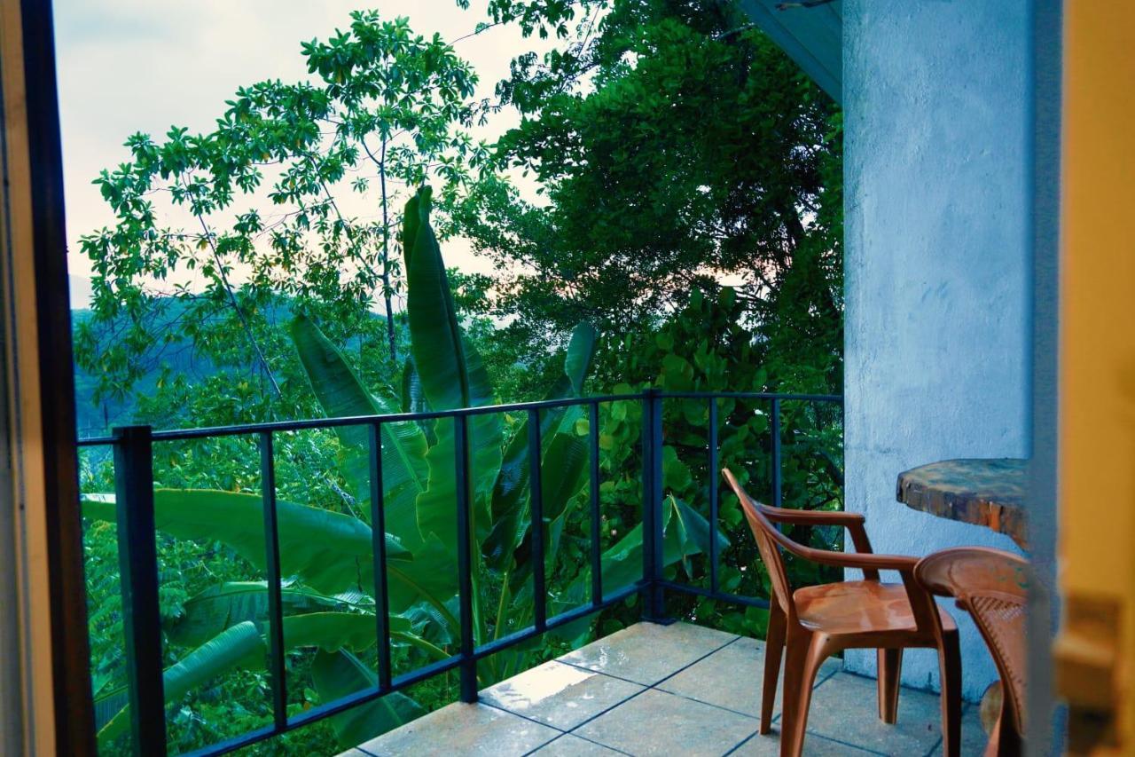 Discovery Resort Ratnapura Buitenkant foto