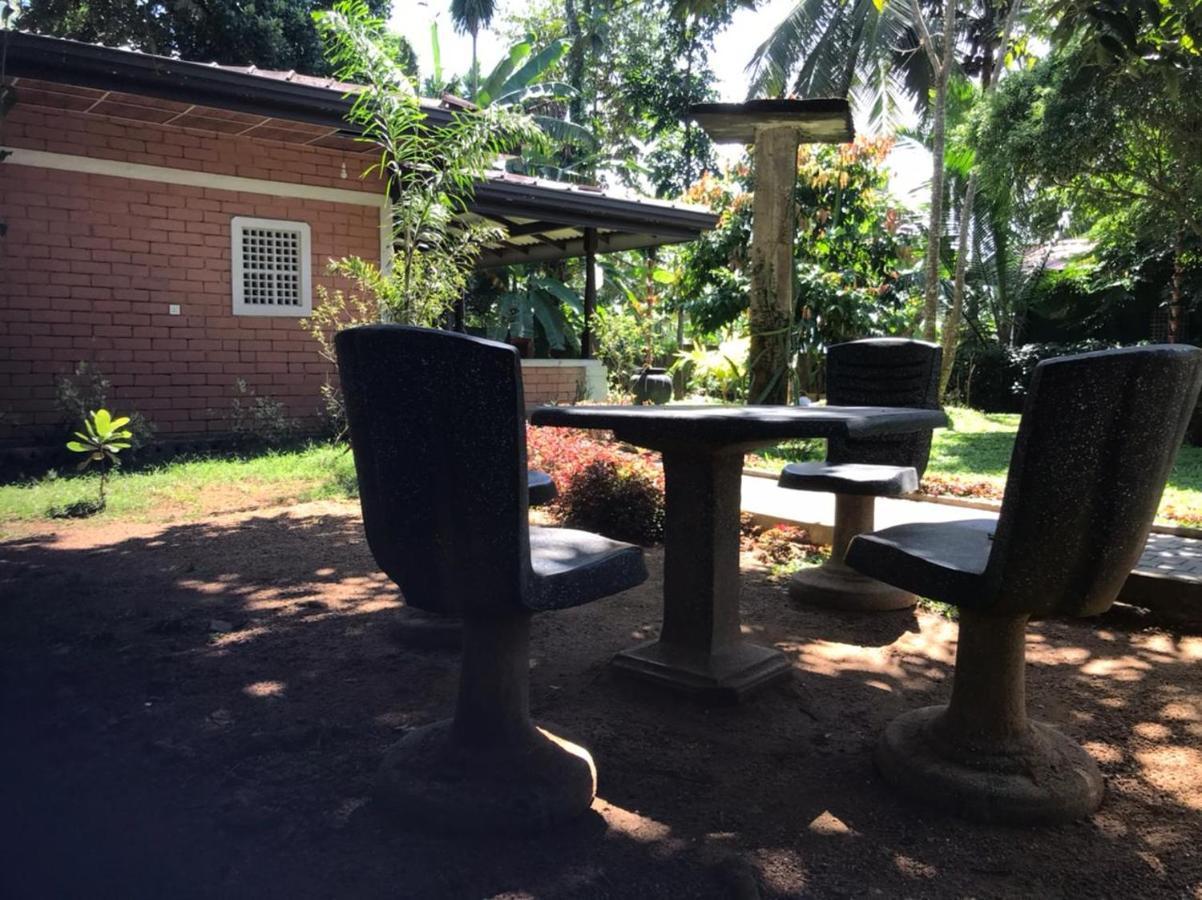 Discovery Resort Ratnapura Buitenkant foto